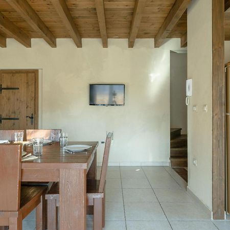 Villa Castagna Near The Sea With Private Pool And Sauna 普莱曼图拉 外观 照片